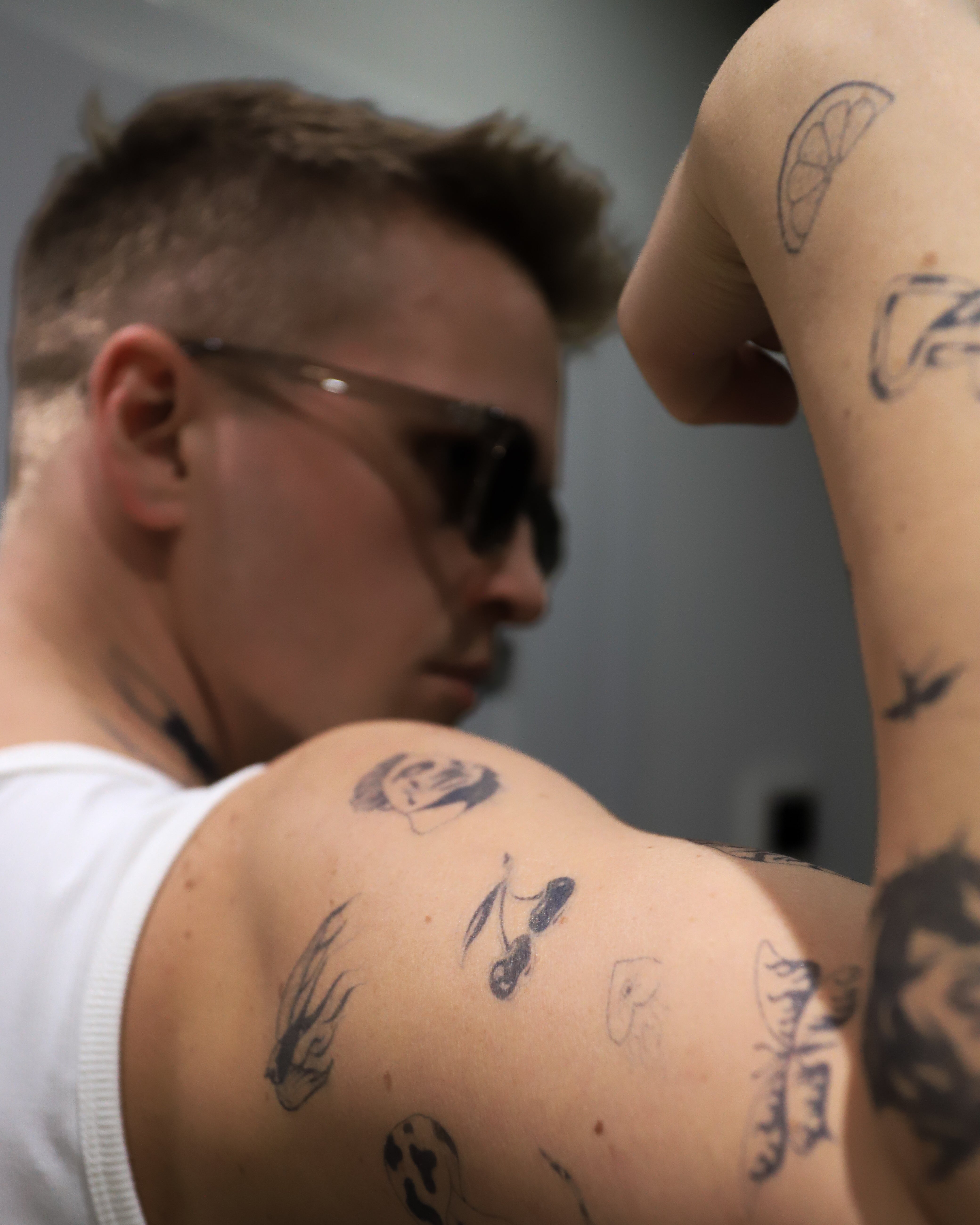 Tatuaże Tymczasowe dla Dzieci i Nastolatków – Bezpieczna Zabawa ze Stylem