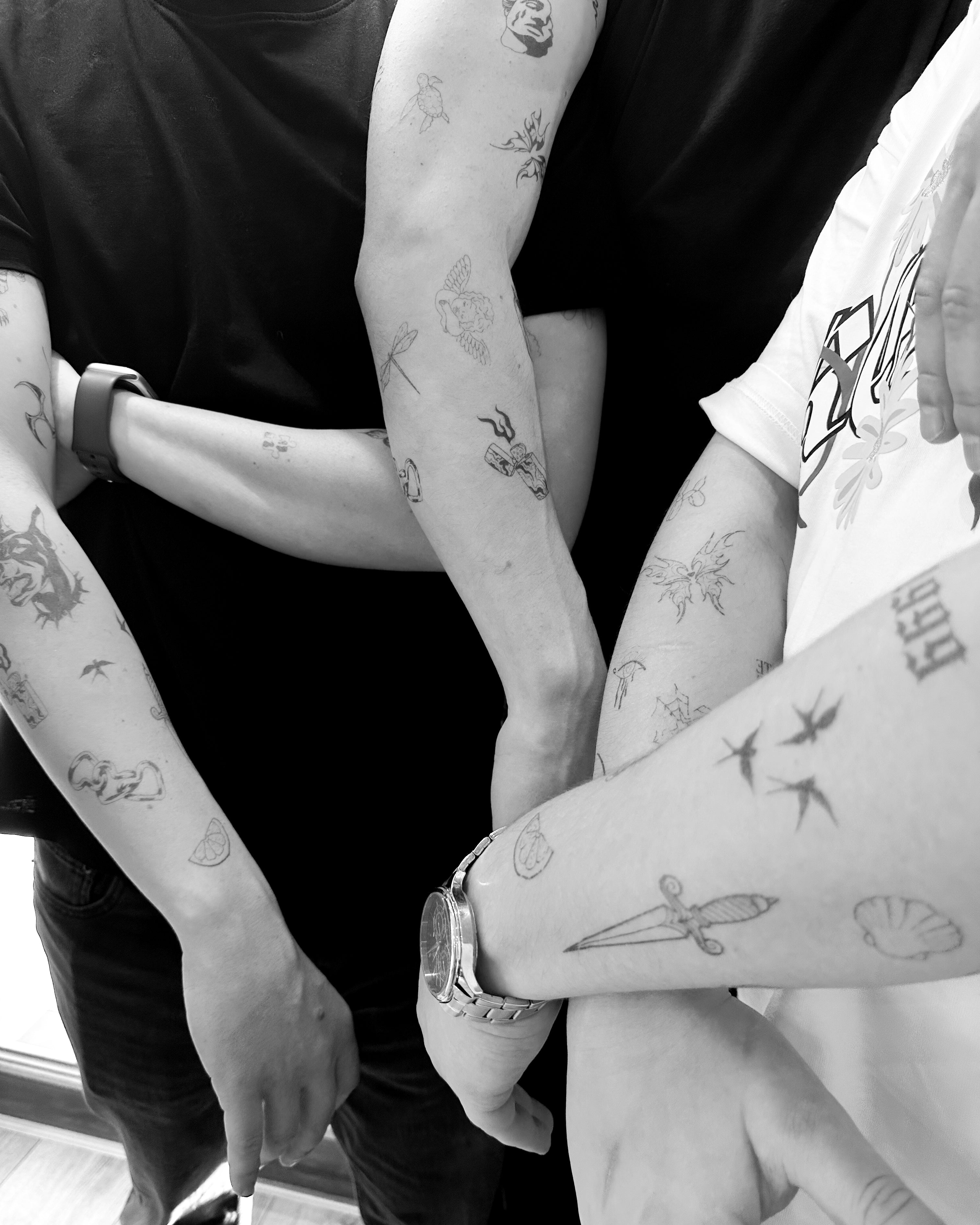 tatuaże tymczasowe Halloween tatuaże na Halloween inspiracje tatuaży tymczasowych na Halloween galeria tatuaży halloweenowych tatuaże czaszka Halloween tatuaże duchy i węże tatuaże wodne Halloween kup online tatuaże tymczasowe sklep online