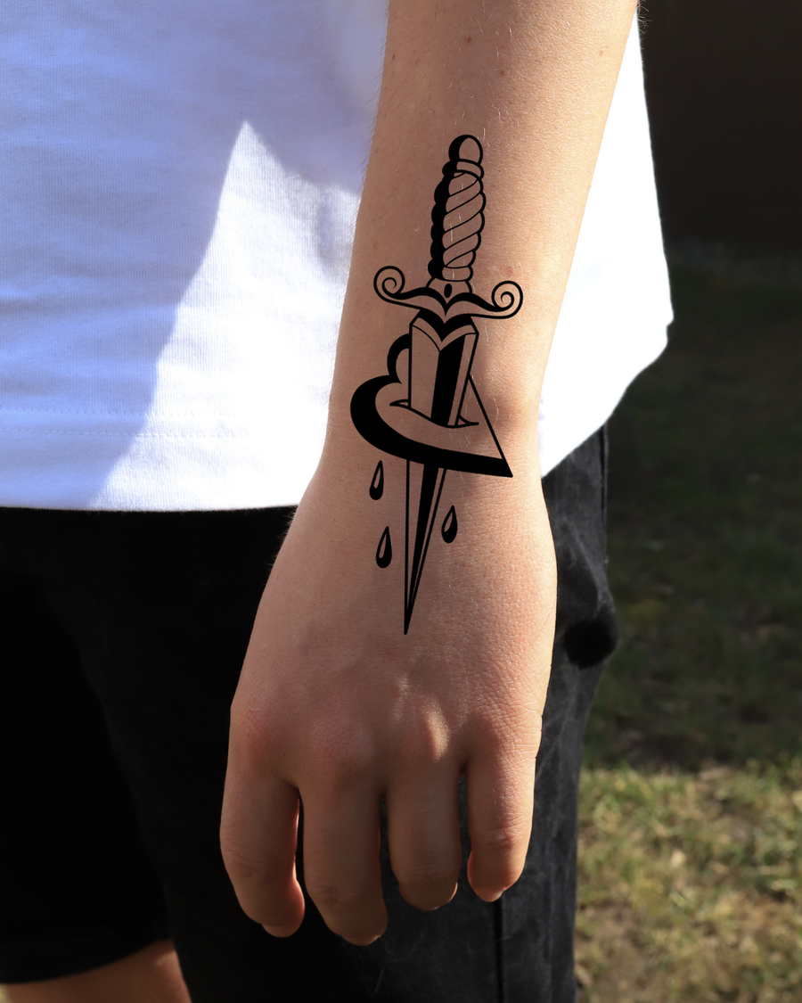 Straight to the heart - Temporary tattoo Jagua 12x8