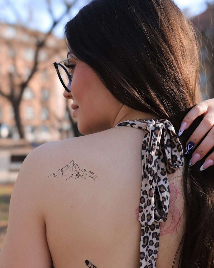 Beyond the mountains, beyond the forests - Temporary tattoo Jagua 8x8